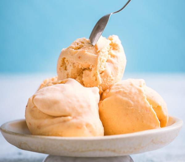 Vanilijev sladoled iz reciklirane plastike